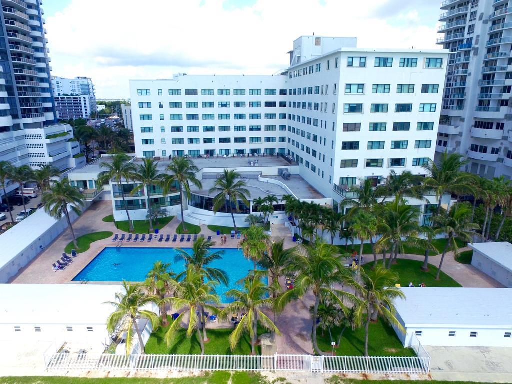 Ocean Front Resort Studio Miami Beach Bagian luar foto